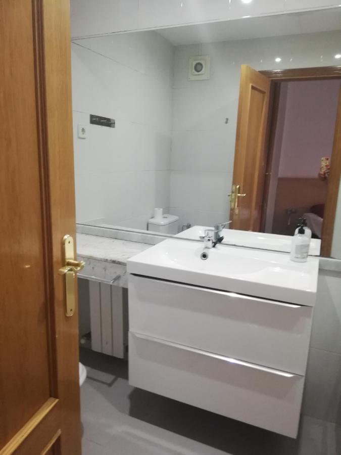 Apart Figueres Apartment Фигерас Екстериор снимка